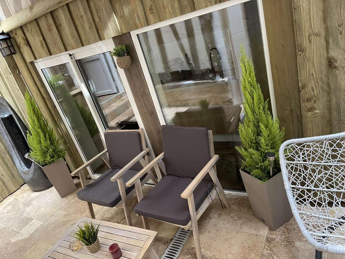 Nuit De La Sagesse "Jacuzzi Terrasse Et Parking Prive" Apartment Rouen Exterior photo