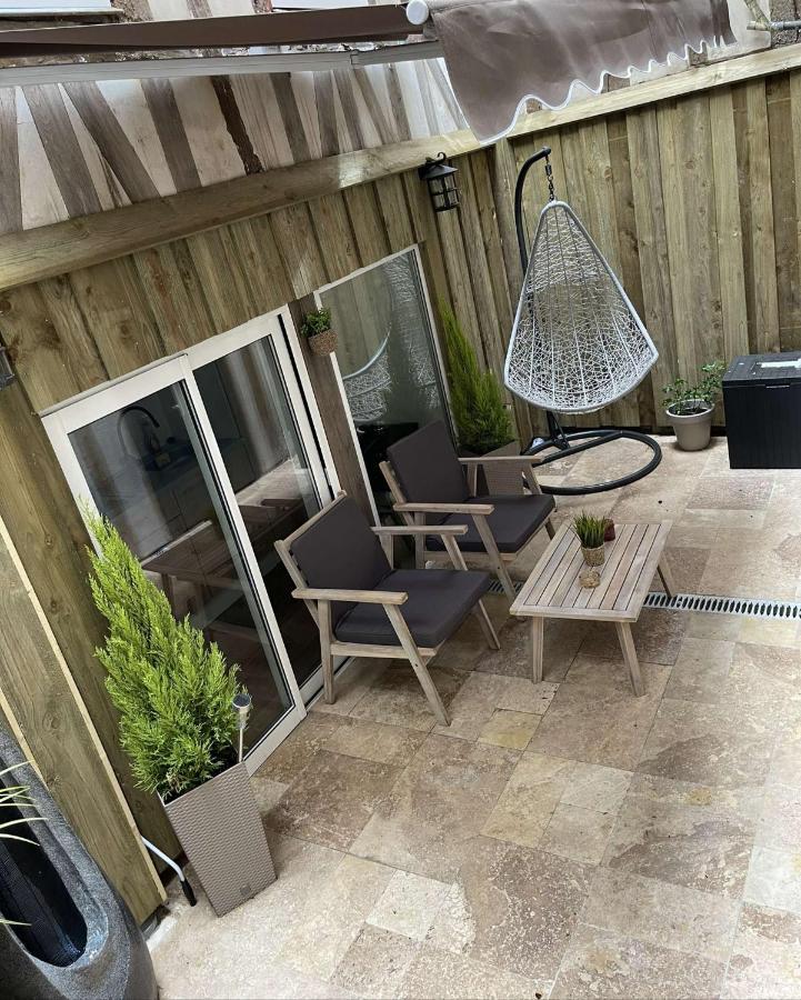 Nuit De La Sagesse "Jacuzzi Terrasse Et Parking Prive" Apartment Rouen Exterior photo